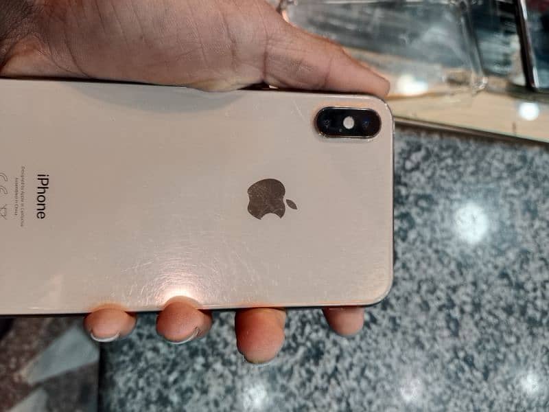 iphone xs max 1