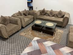 6 Seater Sofa Set in very Neat Condition