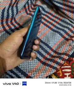 Infinix Hot 10 4/128 good condition