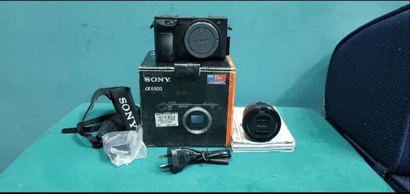 Sony 6500 with lens 16 50 0