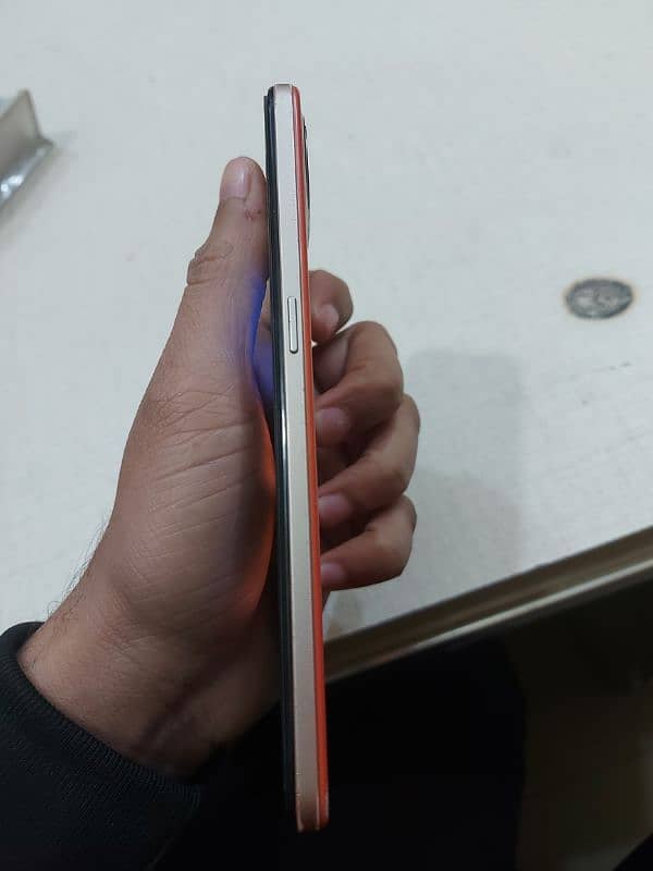 oppo f17 4