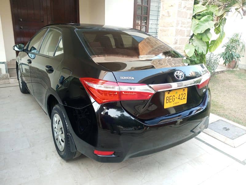 Toyota Corolla XLI 2015 Excellent Condition in DHA Karachi 6