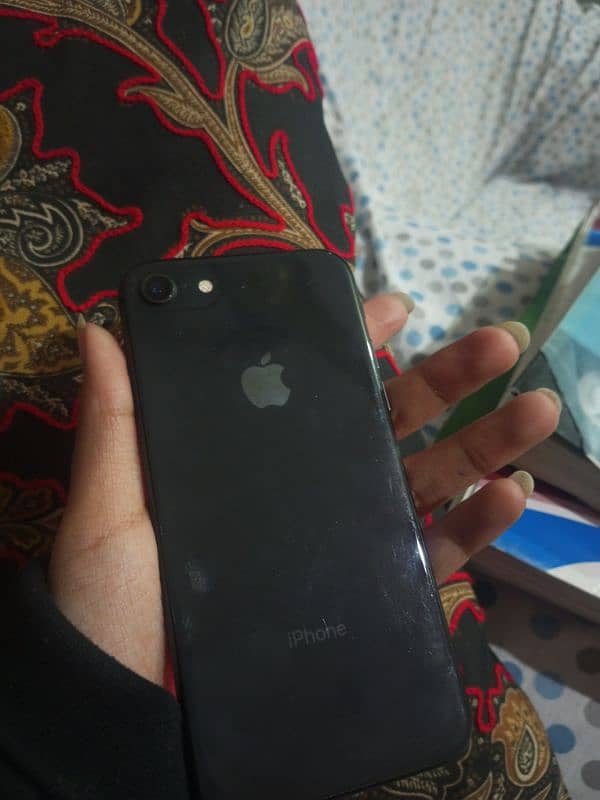 Non PTA IPHONE 8 10/10 condition 1