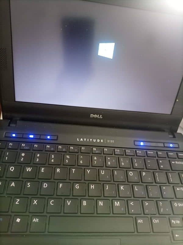 Dell Latitude 2110 and 2120 2