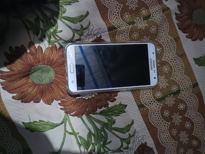 Samsung j7 3GP RAM 32GB memory 0