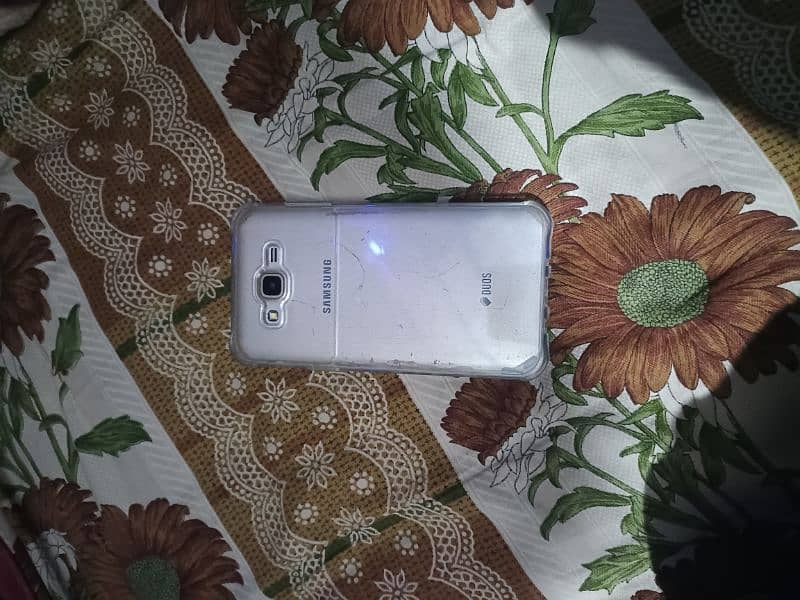 Samsung j7 3GP RAM 32GB memory 1