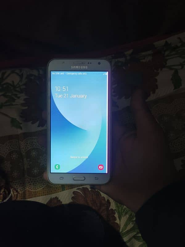 Samsung j7 3GP RAM 32GB memory 5