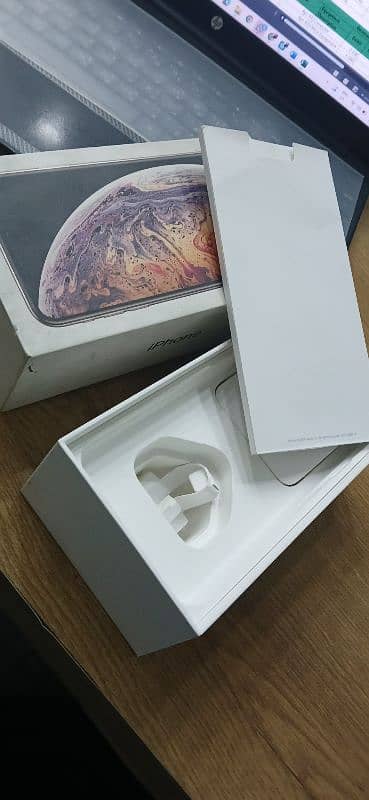 Iphone XS Max 256GB 4