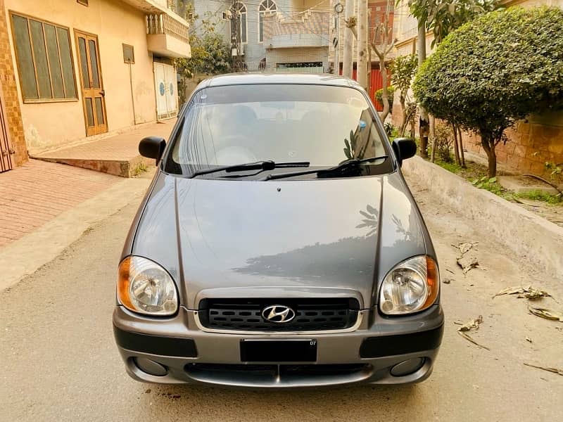 Hyundai Santro 2007 in very excellent condition urgently sale 0