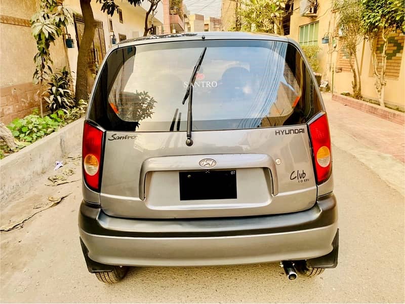 Hyundai Santro 2007 in very excellent condition urgently sale 2