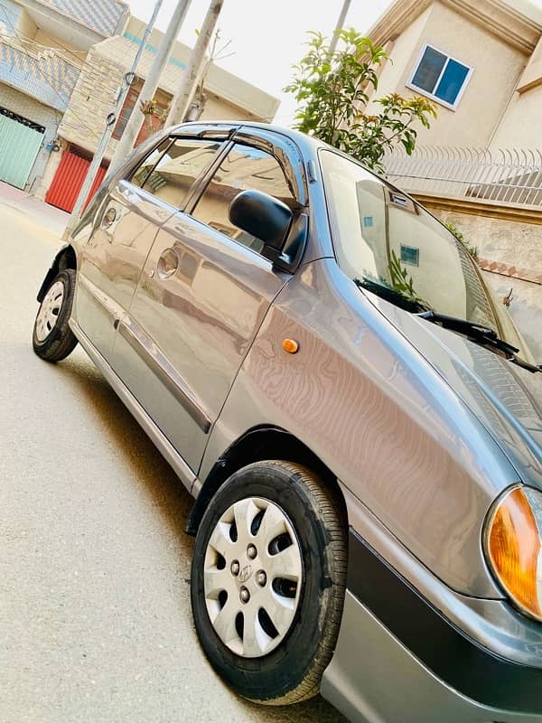 Hyundai Santro 2007 in very excellent condition urgently sale 5