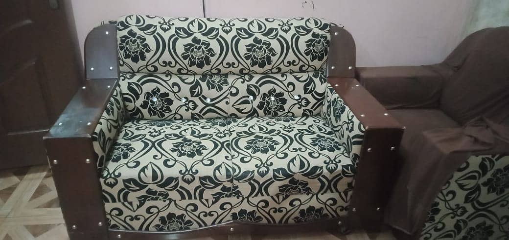 Sofa Set for Sale 0