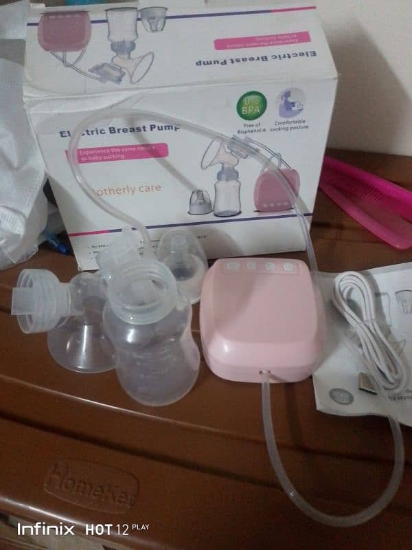 Breast electric pump 0 %B. P. A 3