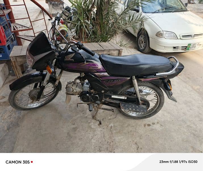 honda 70 dream urgent sale 2