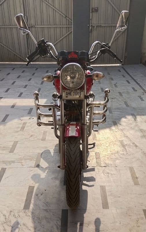 Honda Special Edition 200cc bike 2