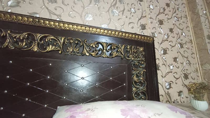 Double bed for sale (call: 03249497210) 1