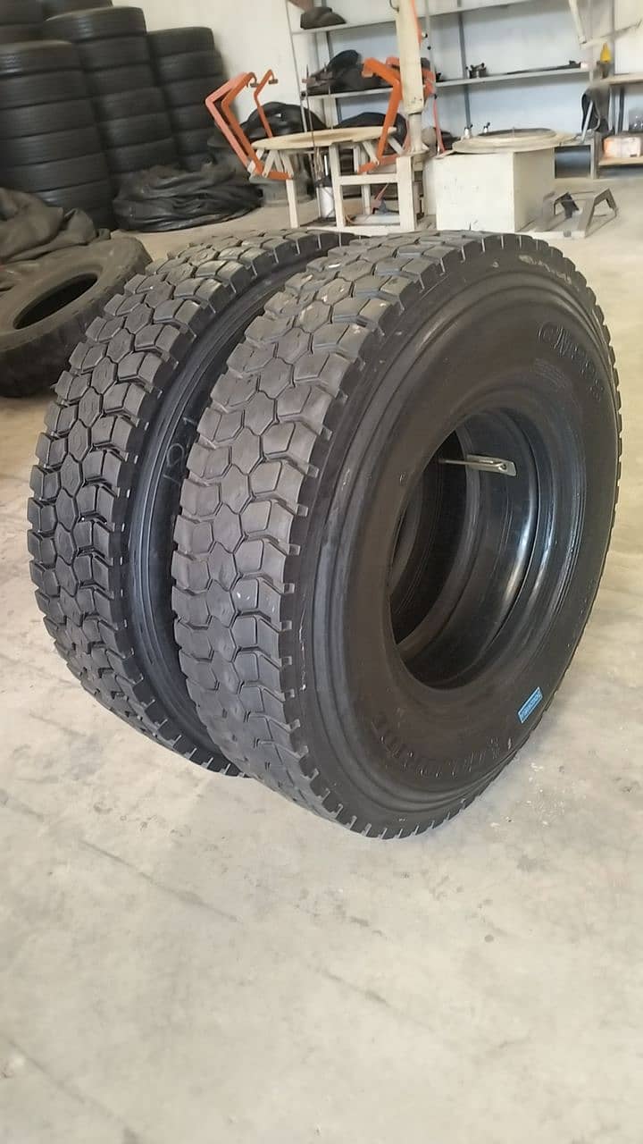 11.00R20  retrading tyre sale 4