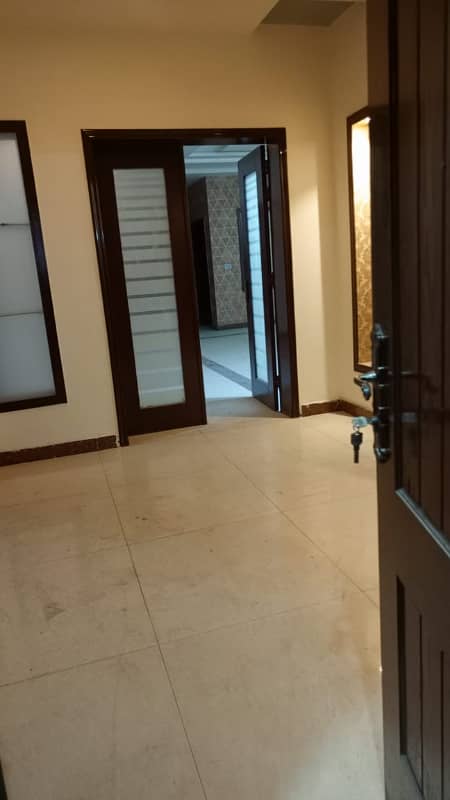 1 Kanal House for Rent in Johar Town Near UCP Best For office (Call center + Software house+ Guest House+Beauty Paular+Saloon+ Hotel) 3