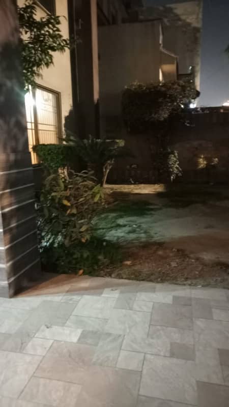 1 Kanal House for Rent in Johar Town Near UCP Best For office (Call center + Software house+ Guest House+Beauty Paular+Saloon+ Hotel) 18