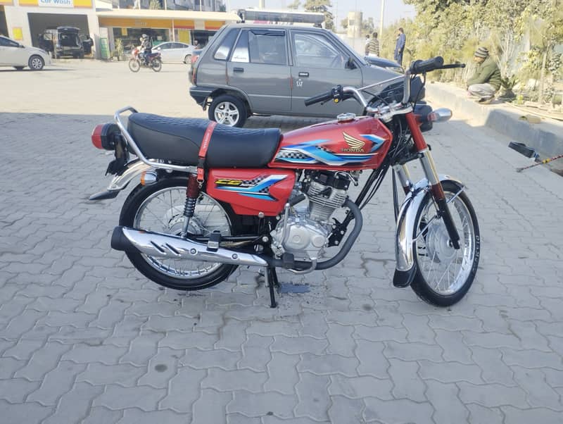 Honda CG 125 2024 RED 1