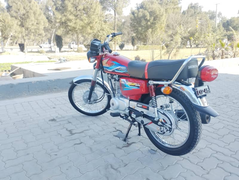 Honda CG 125 2024 RED 6