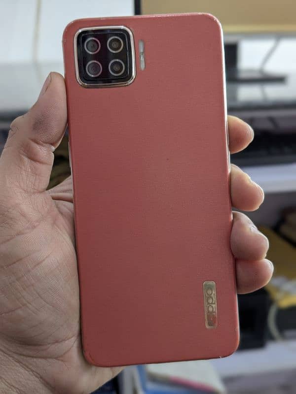 Oppo F17 9/10 condition 0