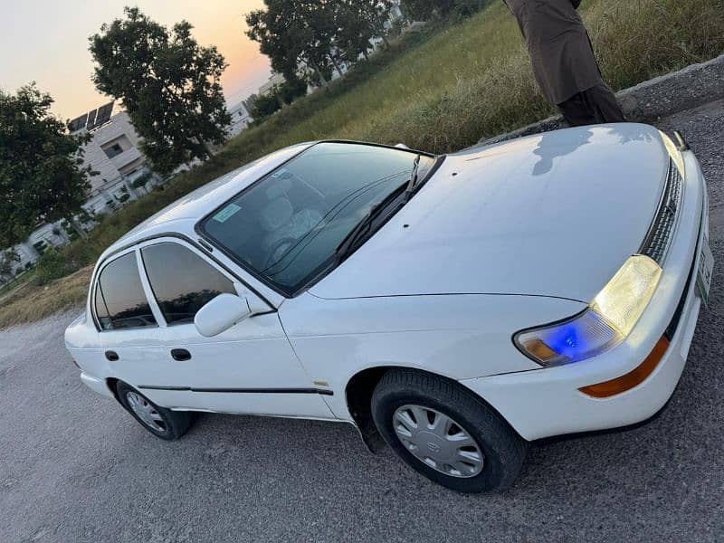 Toyota Corolla 2.0 D 1993 6