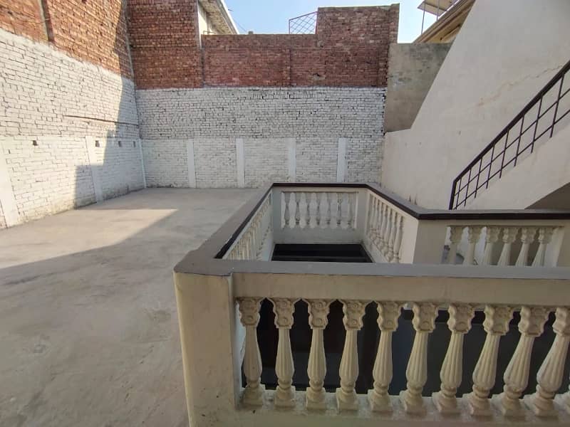 5 Marla Semi-Double Story Good Conditioned House For Sale Madina town Faisalabad 14