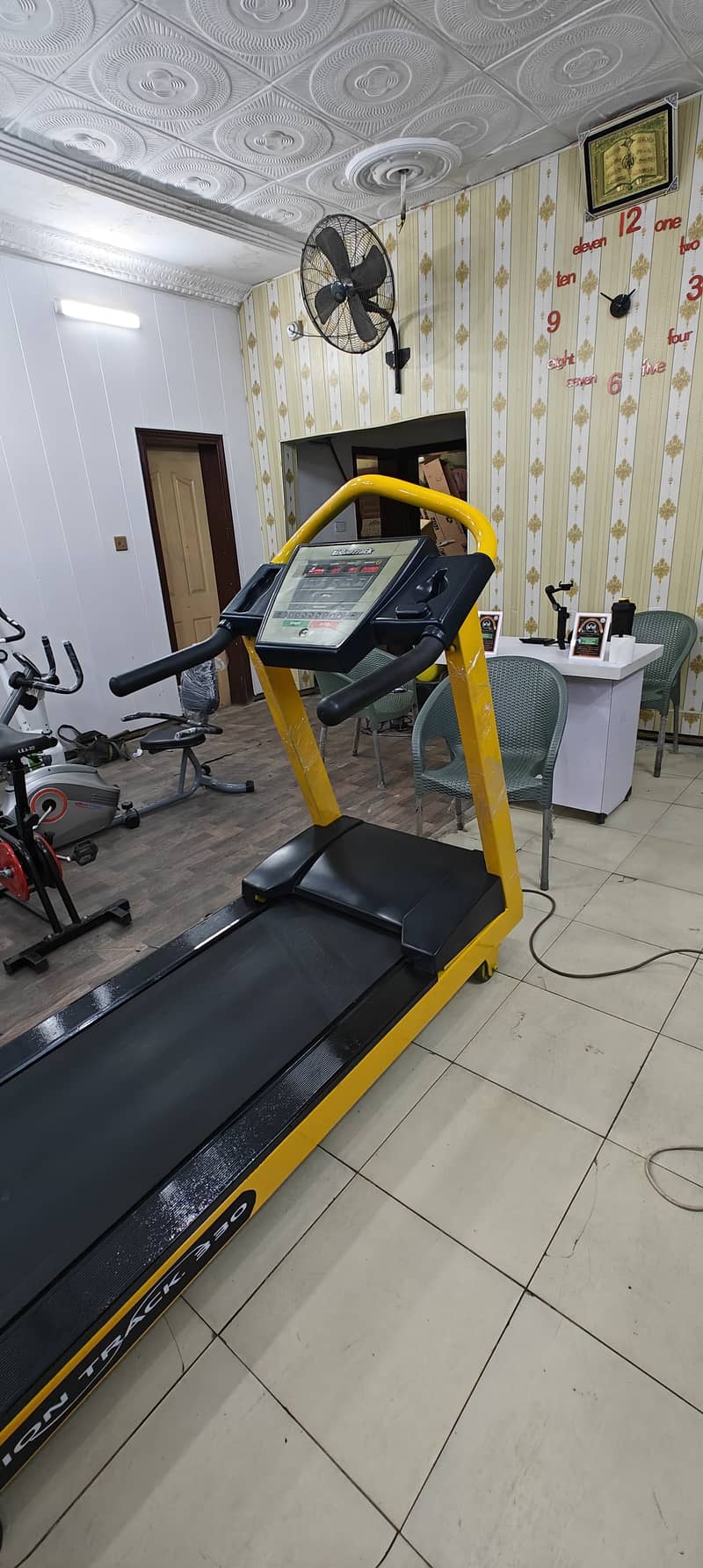 Treadmills/ Running Machine /Electronic Treadmill /Commercial Treadmil 6