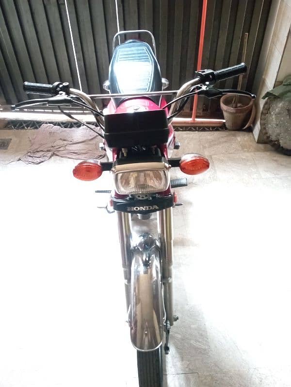 honda 125 2023 5