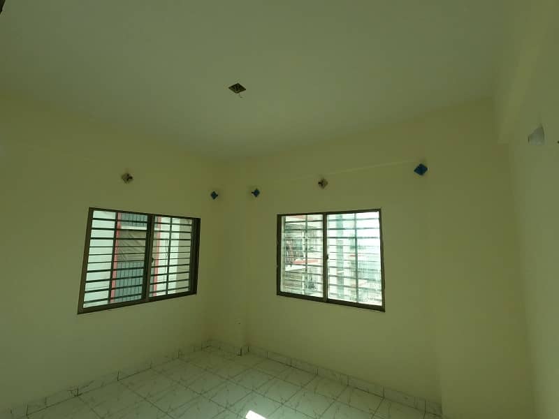 Fair-Priced Prime Location 900 Square Feet Flat Available In Shaz Residency 10