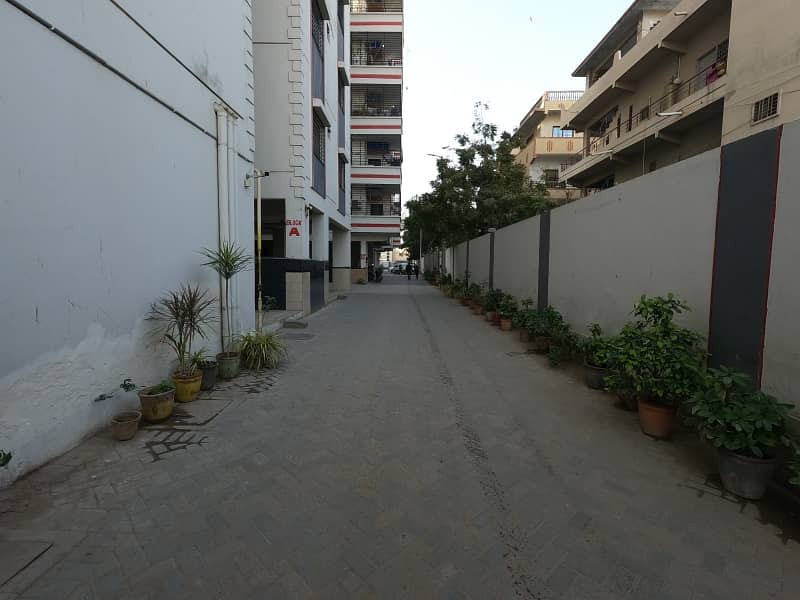 Fair-Priced Prime Location 900 Square Feet Flat Available In Shaz Residency 19