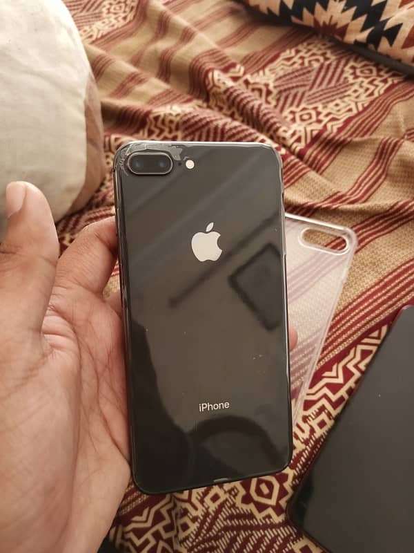 iphone 8plus 64gb 1