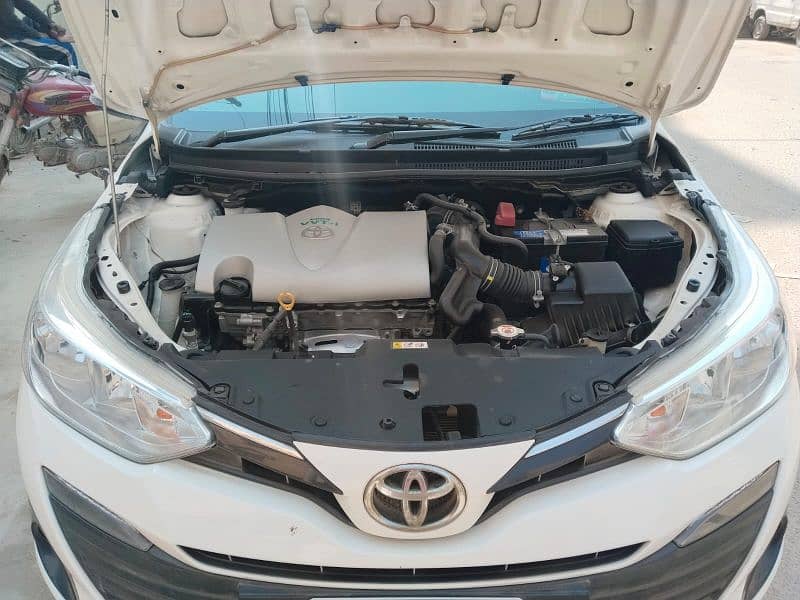 Toyota Yaris 2020 bumper to bumper original 4