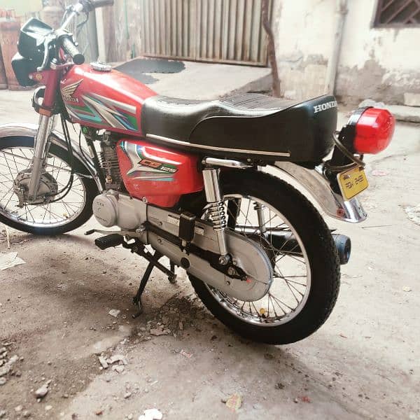 honda 125 2023 with genuine parts 2