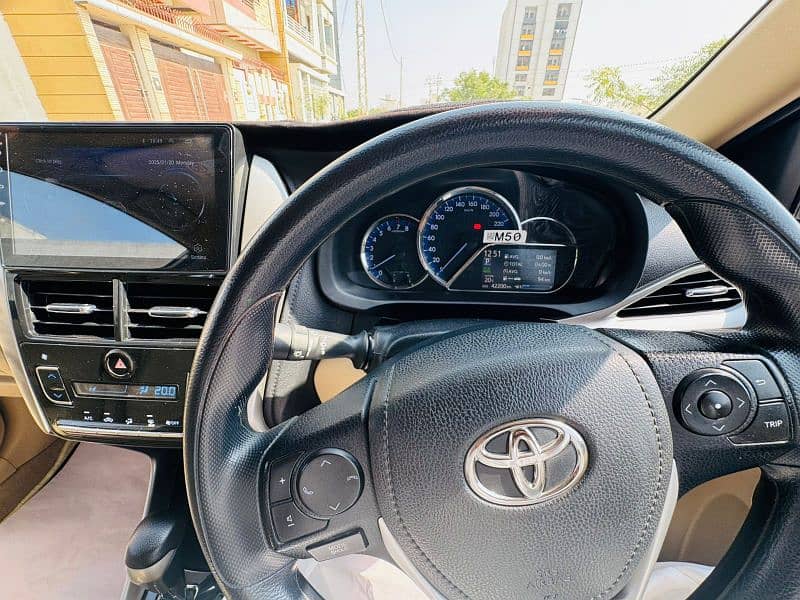 Toyota Yaris 2020 active x B2B Original 9