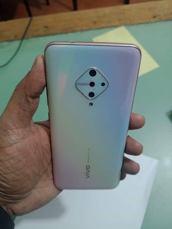 Vivo S1 Pro 4