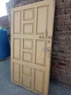 DOOR SOLAD WOODEN HIGHT 5 FEET 11 INCH WEDTH 3 FEET 5 INCH