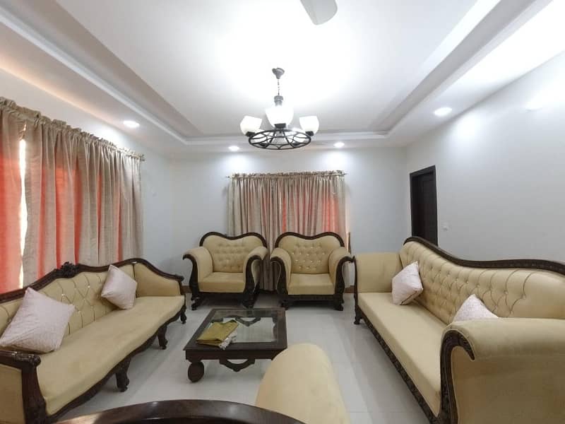 House Of 1 Kanal Is Available For rent In Margalla View Housing Society, Islamabad 3