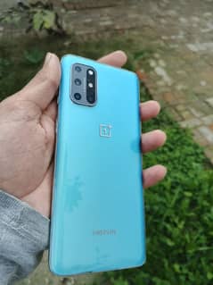 OnePlus 8t  ( 12 / 256 ) with charger