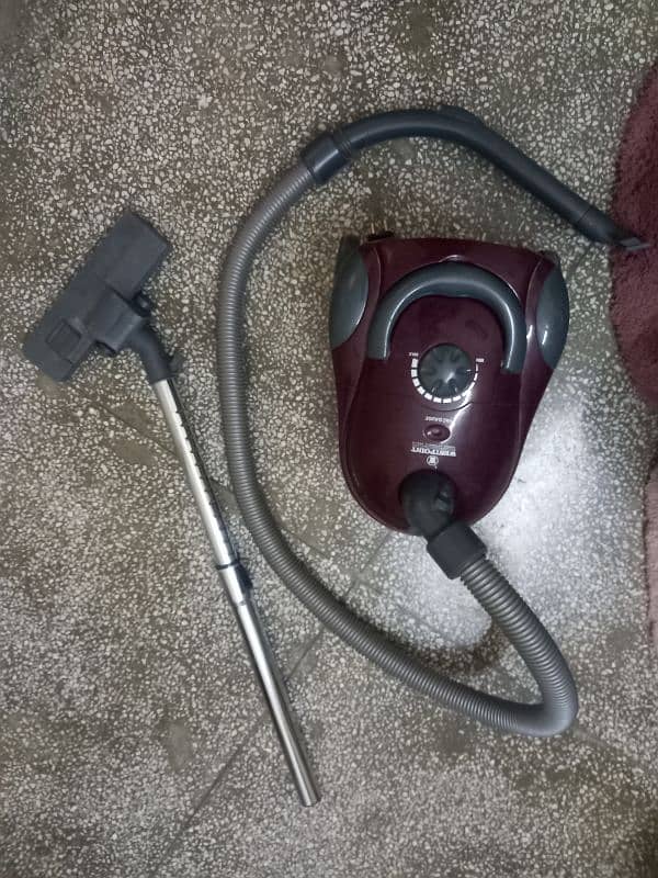 Vacuum cleaner 0