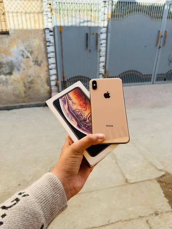 iphone xsmax 256gb pta dual sim approved with box 8