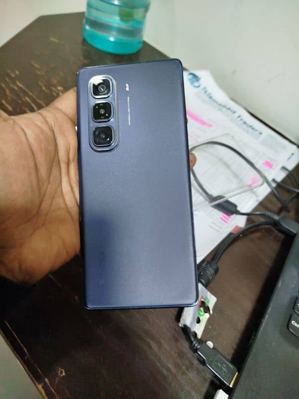 Infinix Hot 50 Pro Plus 8 256 2