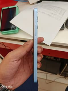 Redmi 12  8GB  128GB