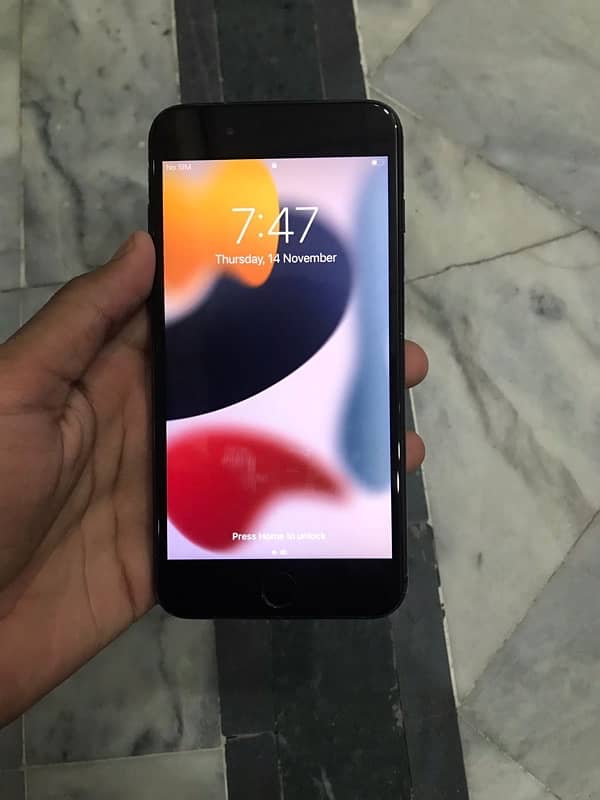 I Phone 7Plus official PTA Approved 128GB Phone Num 03064206549 5