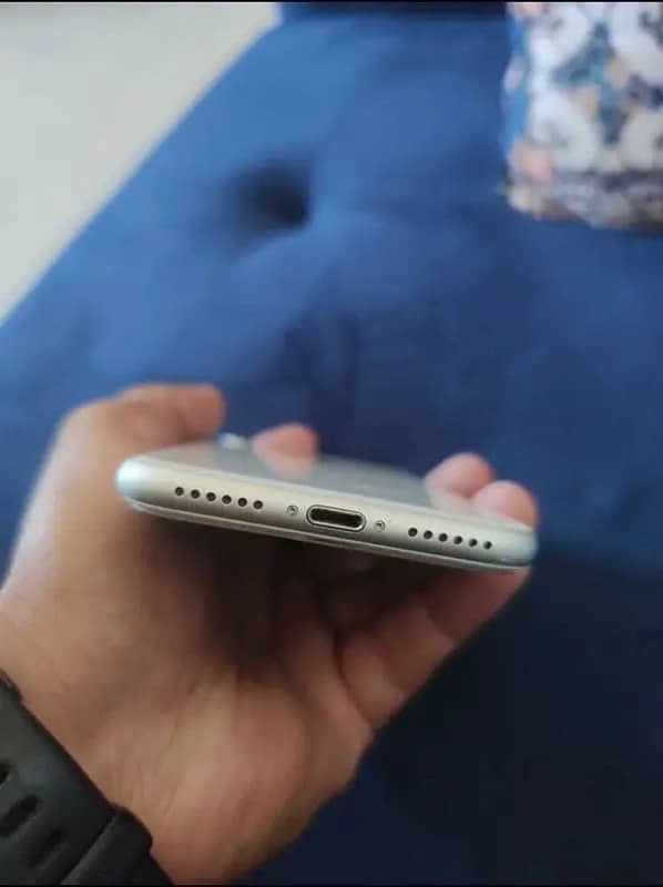 iPhone 8 Official PTA Approved 0