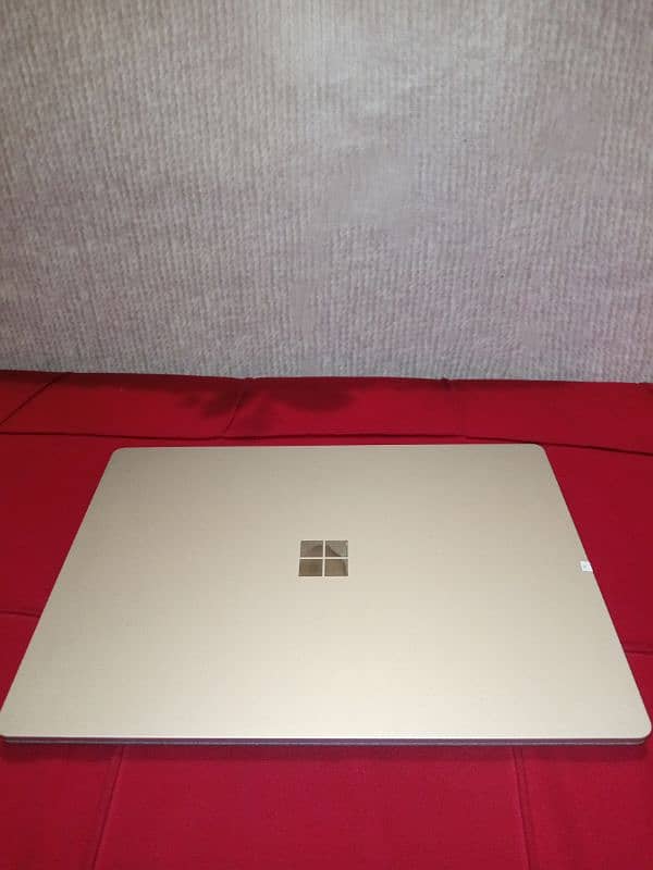 Surface Laptop 3 0