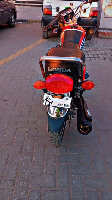 Honda 125 2