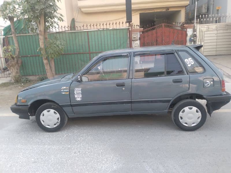 Suzuki Khyber 1992 16