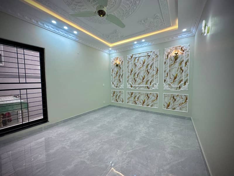 Brand New 5 Marla Lower Portion for Rent in Diamond Block, Park View City Lahore 8